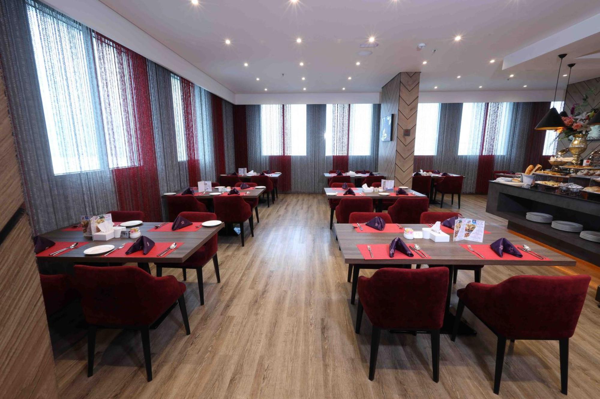 Fortis Hotel Fujairah Luaran gambar